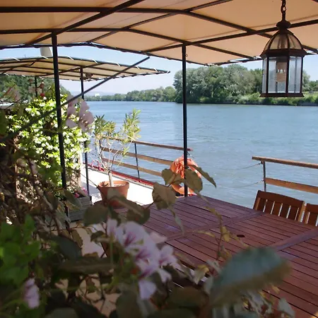 Bed & Breakfast Peniche Le Hasard Villeneuve-les-Avignon